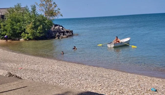 La orilla del lago en Rogers Park